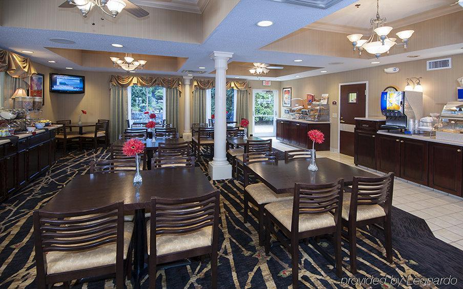 Holiday Inn Express Hotel & Suites Youngstown North-Warren/Niles By Ihg Restaurace fotografie