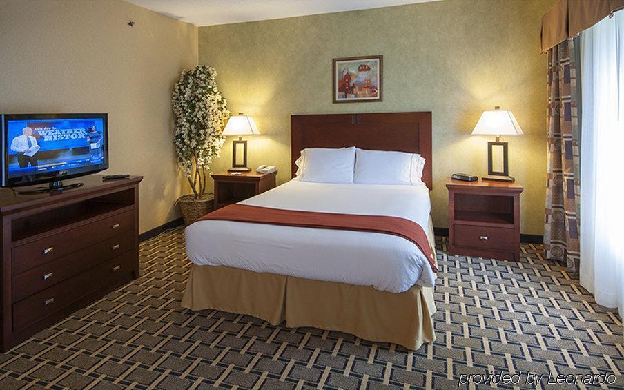 Holiday Inn Express Hotel & Suites Youngstown North-Warren/Niles By Ihg Pokoj fotografie