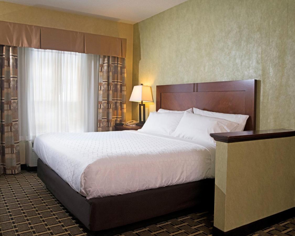 Holiday Inn Express Hotel & Suites Youngstown North-Warren/Niles By Ihg Exteriér fotografie